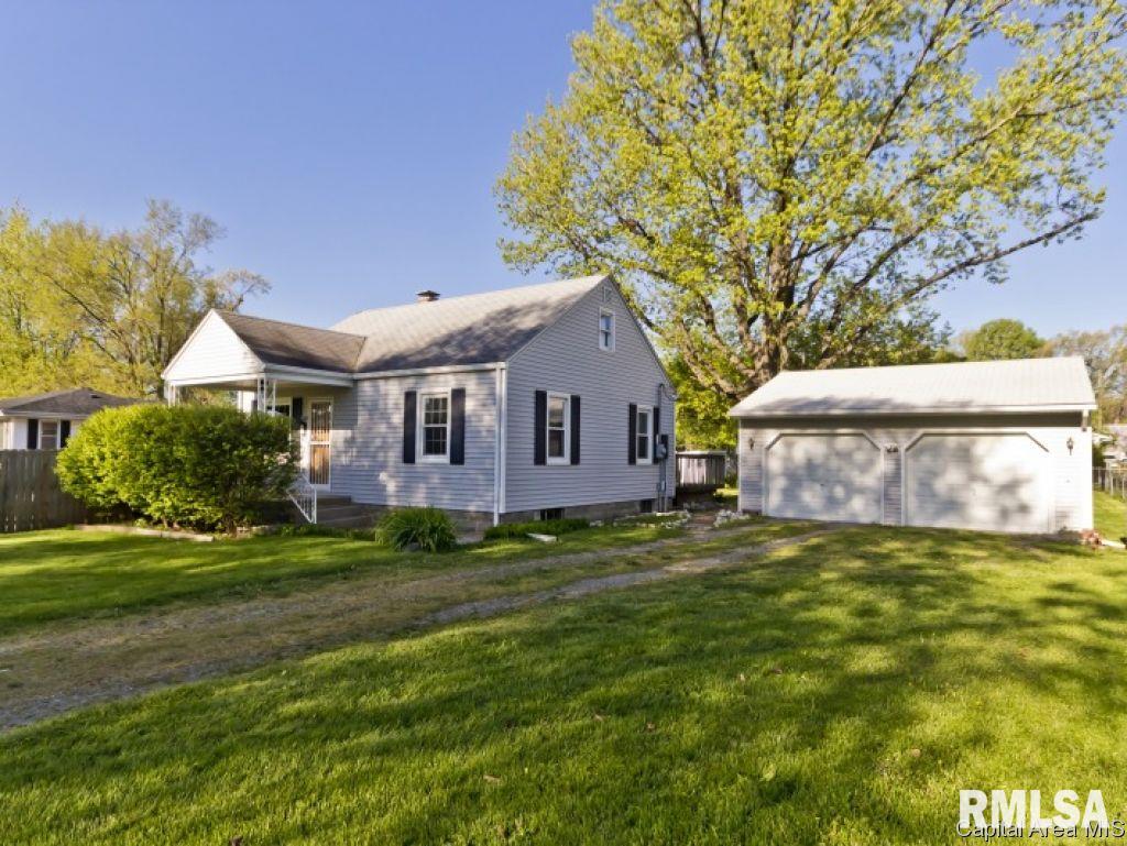 2325 South 15th Street Springfield, IL 62703 - Photo 17 of 36