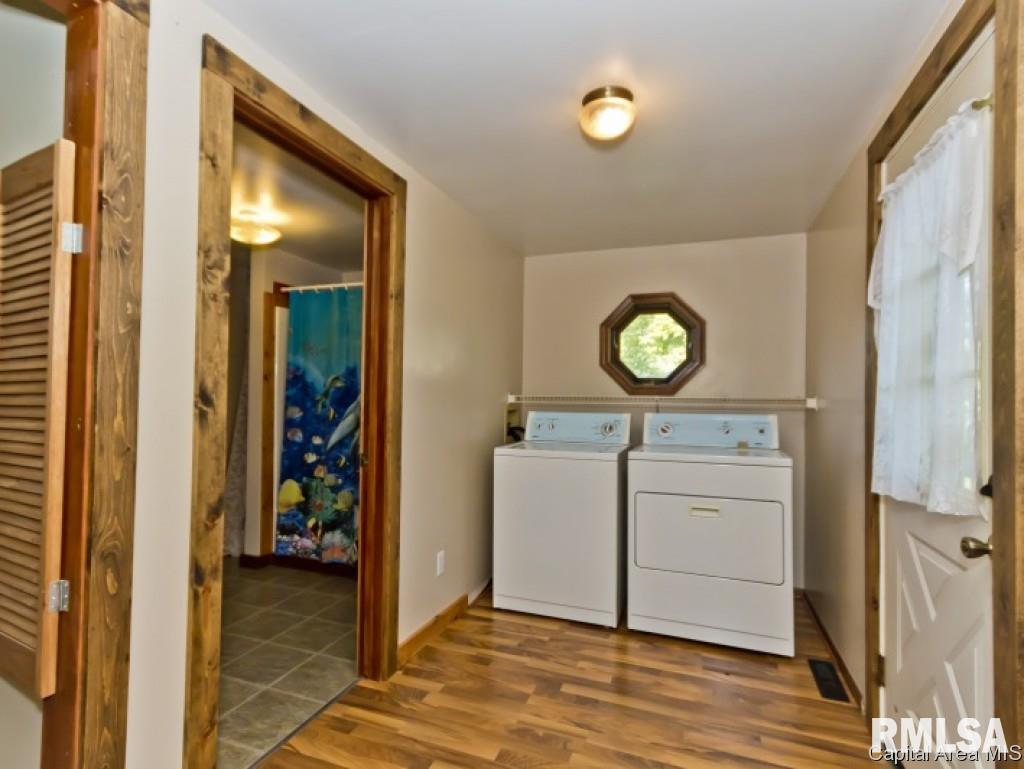 2325 South 15th Street Springfield, IL 62703 - Photo 31 of 36