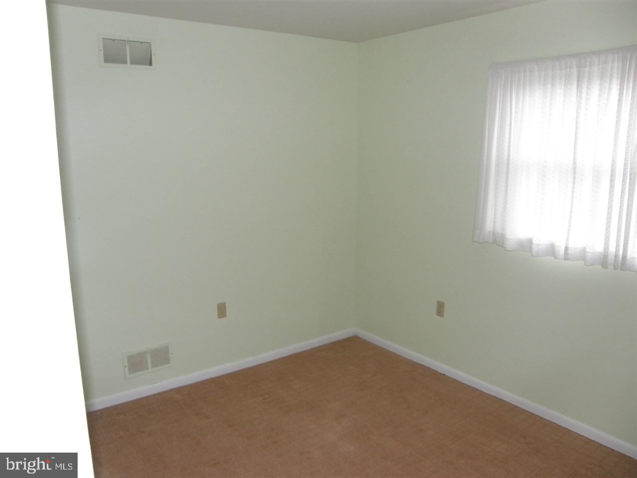 511 Adams Road Carlisle, PA 17015 - Photo 16 of 20 Gallery Image 16
