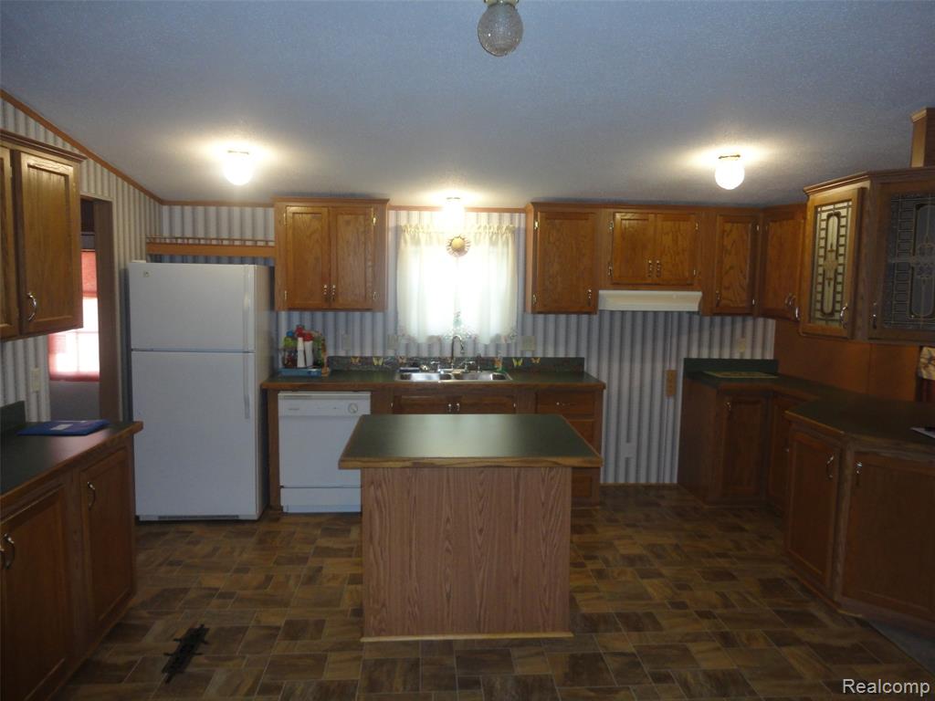 3862 Ryans Ridge Monroe, MI 48161 - Photo 7 of 17