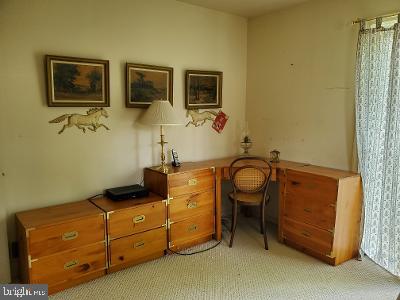 115 Club Road Pasadena, MD 21122 - Photo 13 of 22 2nd Bedroom/office/sitting rm