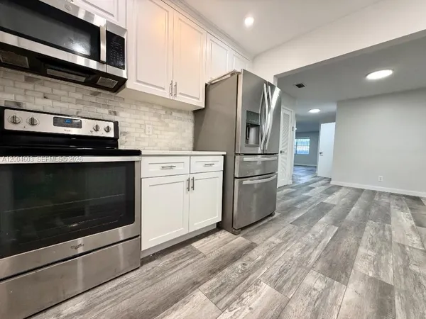 $2,750 | 15 Southeast 13th Street, Unit 17, Dania Beach, FL 33004