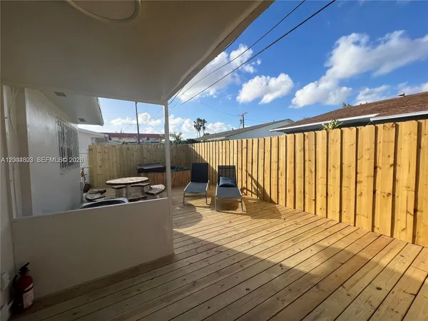 $2,800 | 15 Southeast 13th Street, Unit 17, Dania Beach, FL 33004