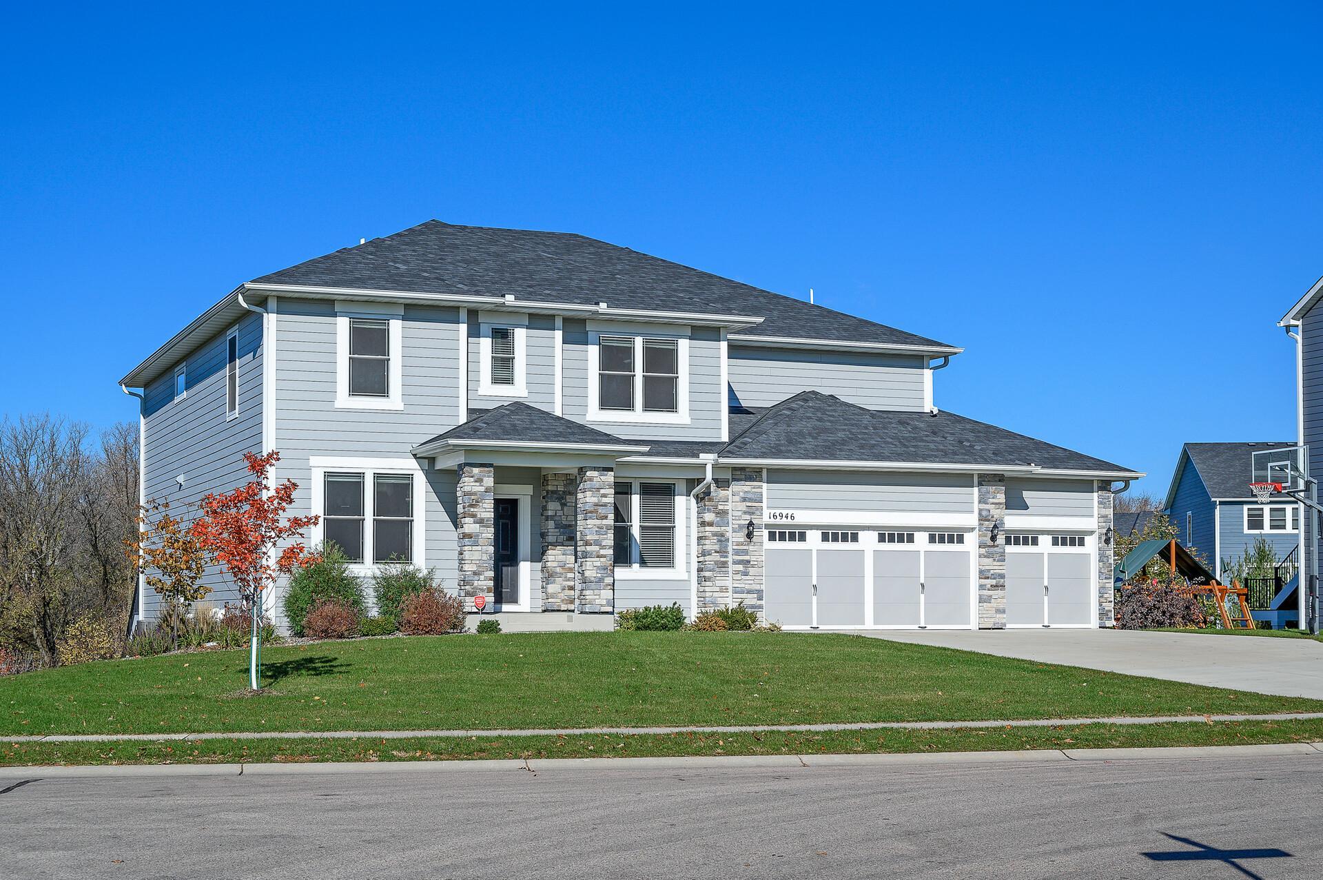 16946 Reeder Ridge Eden Prairie, MN 55347 - Photo 1 of 1 Gallery Image 1
