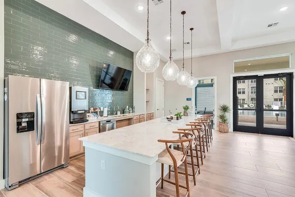 $1,225 | 3301 Gulf Freeway, Unit 2306, Texas City, TX 77568