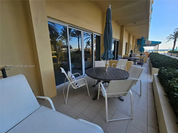 $2,800 | 2501 South Ocean Drive, Unit L17, Hollywood, FL 33019