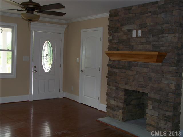732 Alexis High Shoals Road Dallas, NC 28034 - Photo 2 of 11 Gallery Image 2