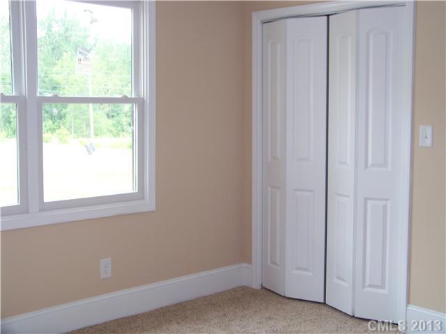 732 Alexis High Shoals Road Dallas, NC 28034 - Photo 8 of 11 Gallery Image 8
