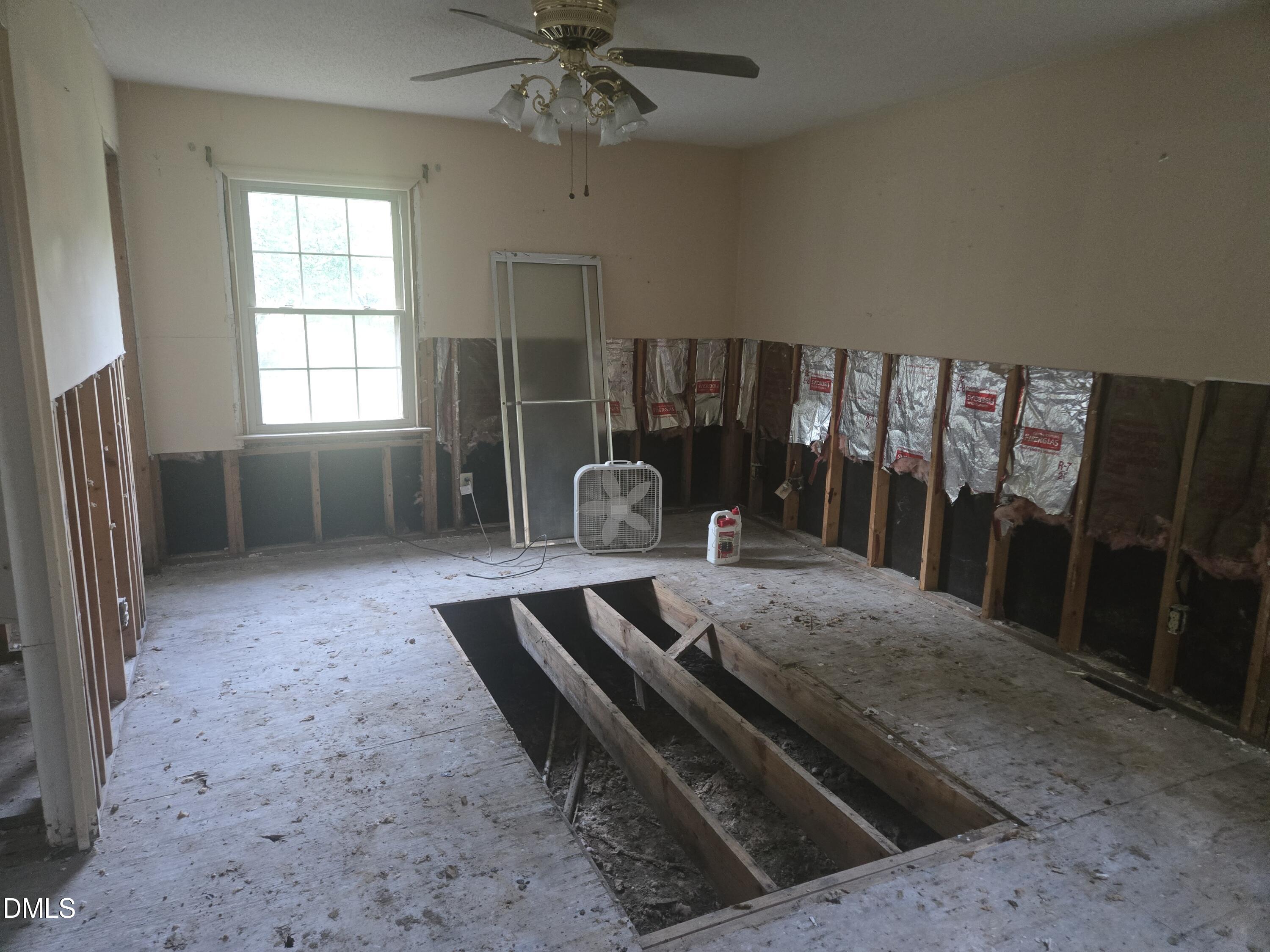 315 Rippling Stream Road Durham, NC 27704 - Photo 11 of 18 81275