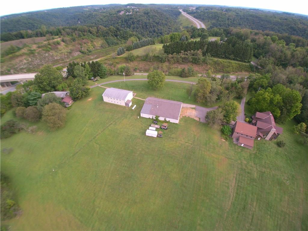 804 Achortown Road Beaver Falls, PA 15010 - Photo 8 of 25