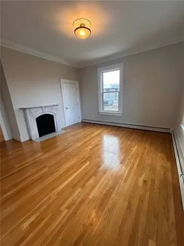 $1,950 | 52 Parkis Avenue, Unit 3, Providence, RI 02907