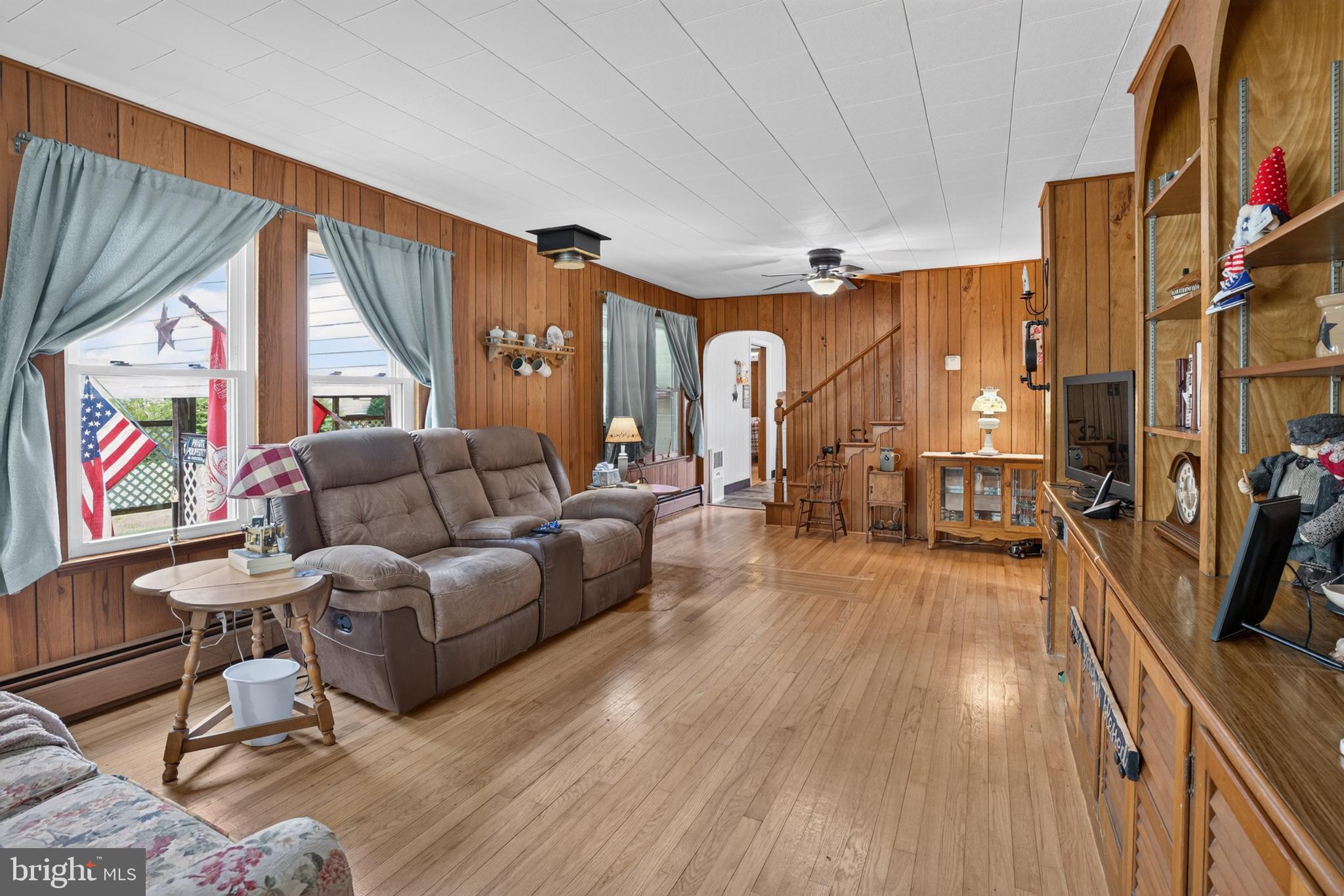 3223 Lawsonia Road Crisfield, MD 21817 - Photo 4 of 30 Gallery Image 4
