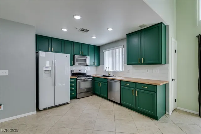 $1,845 | 2927 Sapphire Sands Court, North Las Vegas, NV 89031