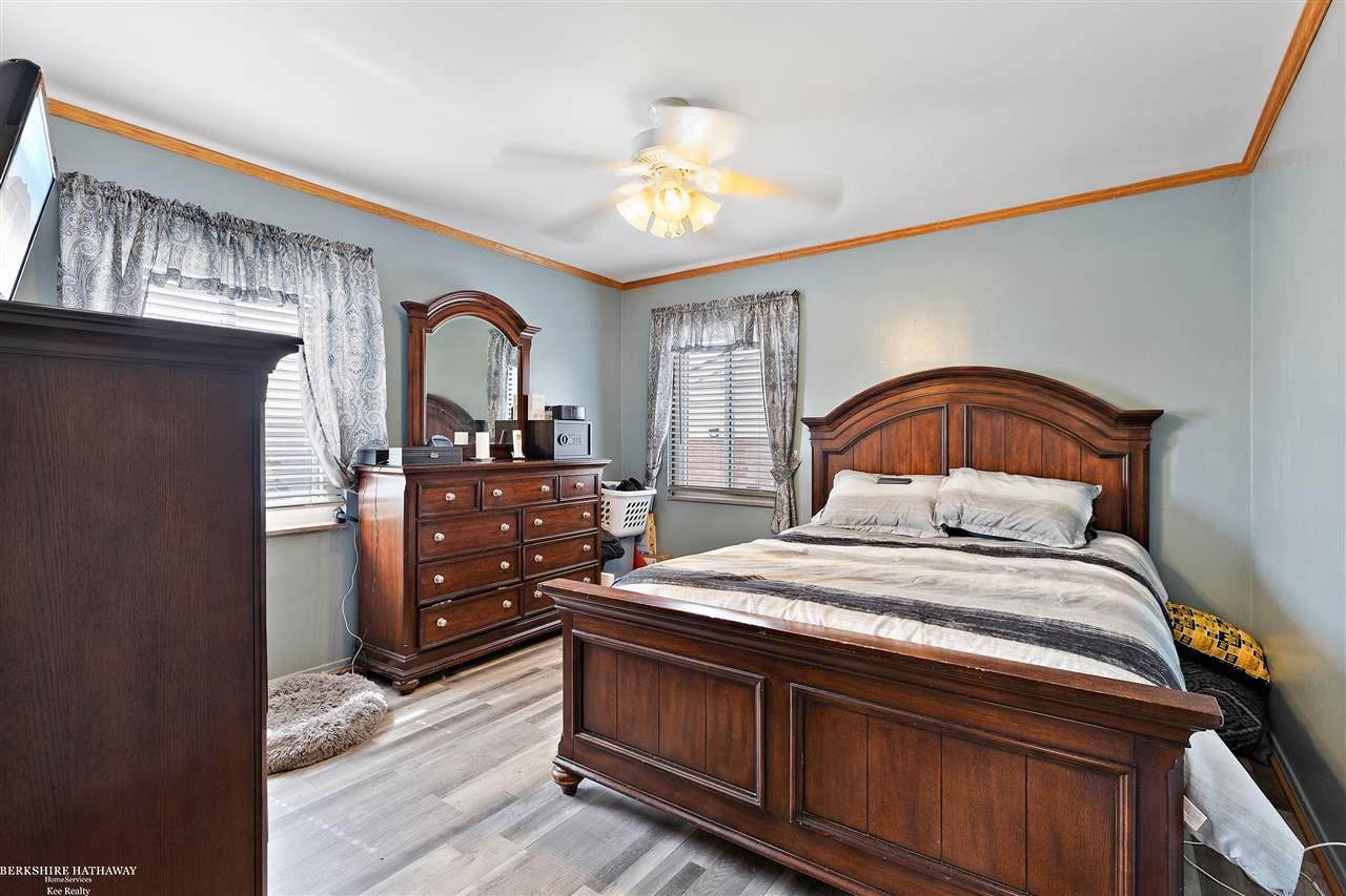 8220 Racine Road Warren, MI 48093 - Photo 15 of 20 50037799-14.JPG