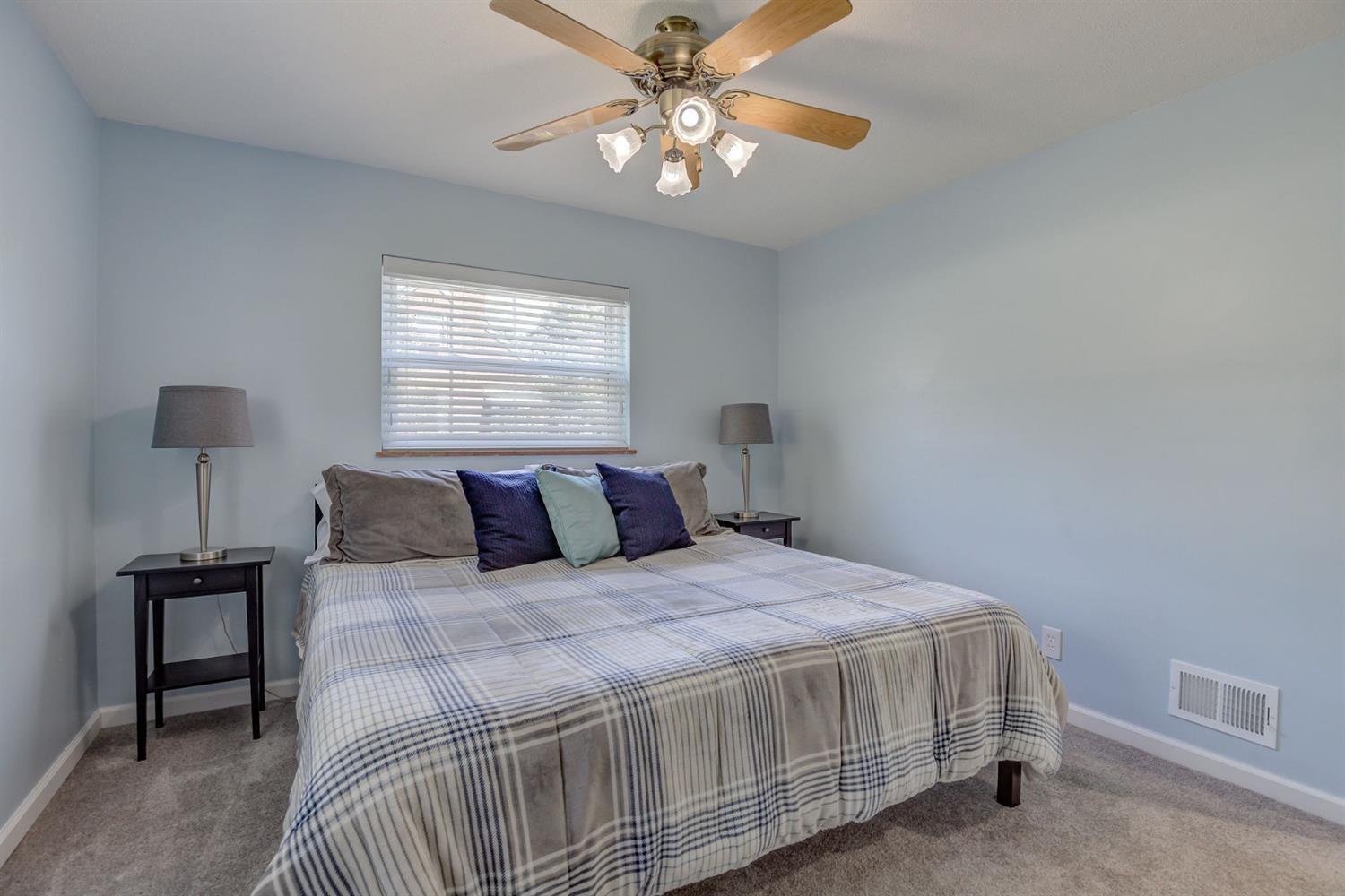 8306 Cheviot Road Cincinnati, OH 45239 - Photo 14 of 38 Gallery Image 14