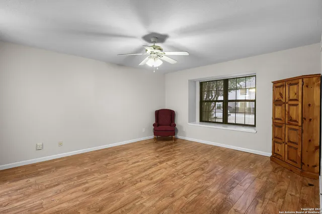 $139,500 | 14911 Wunderlich Drive, Unit 1407, Houston, TX 77069