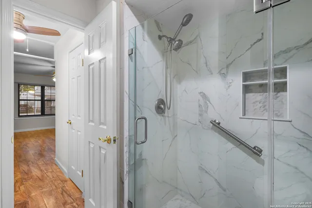 $139,500 | 14911 Wunderlich Drive, Unit 1407, Houston, TX 77069