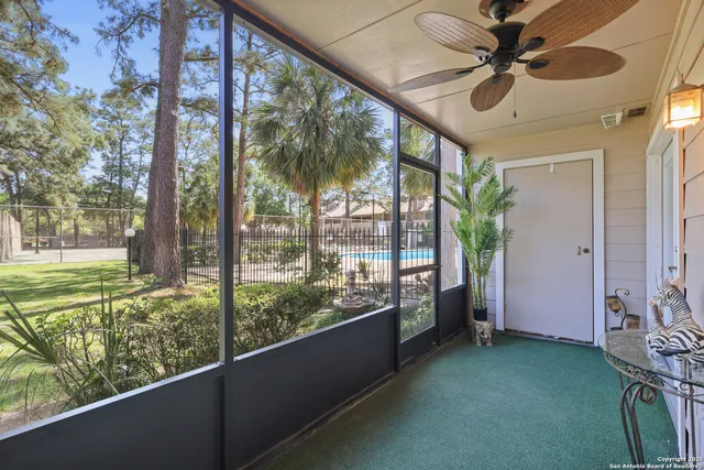 $139,500 | 14911 Wunderlich Drive, Unit 1407, Houston, TX 77069