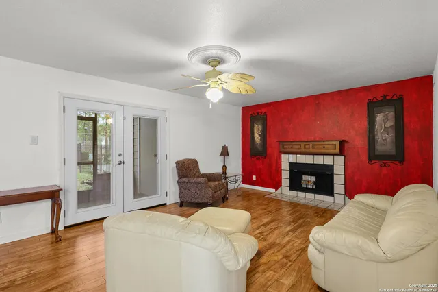 $139,500 | 14911 Wunderlich Drive, Unit 1407, Houston, TX 77069