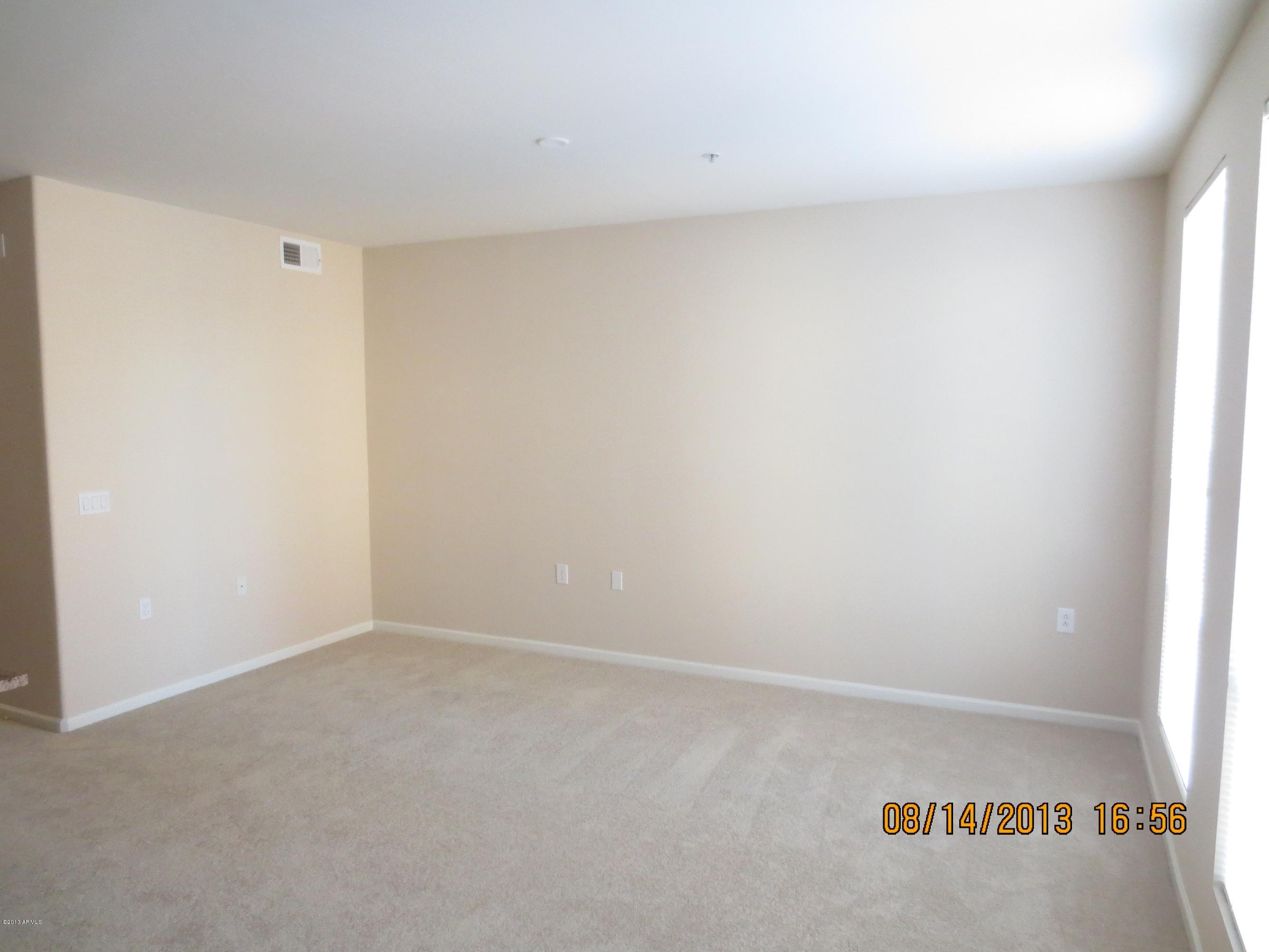 1920 East Bell Road, Unit 1052 Phoenix, AZ 85022 - Photo 7 of 16 MainRoom