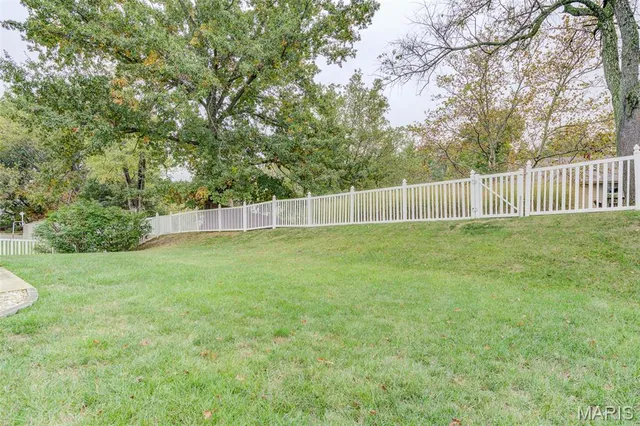 $350,000 | 807 Prince Andrew Court, St. Charles, MO 63304