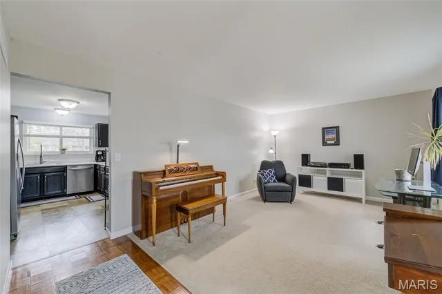 $350,000 | 807 Prince Andrew Court, St. Charles, MO 63304