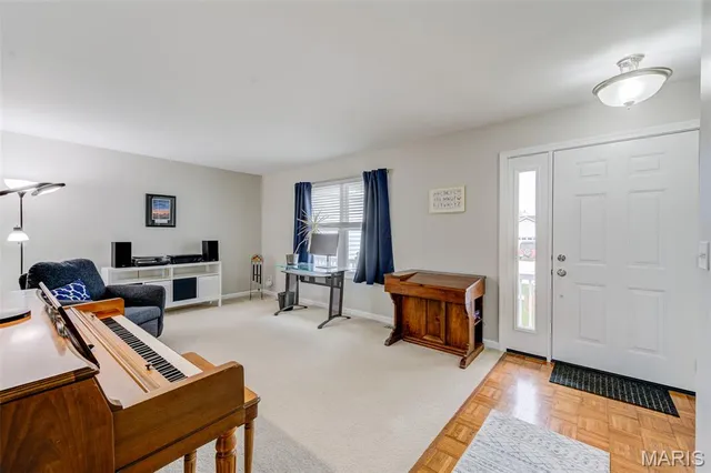 $350,000 | 807 Prince Andrew Court, St. Charles, MO 63304