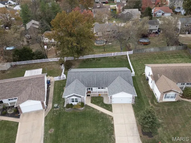 $350,000 | 807 Prince Andrew Court, St. Charles, MO 63304