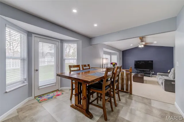 $350,000 | 807 Prince Andrew Court, St. Charles, MO 63304