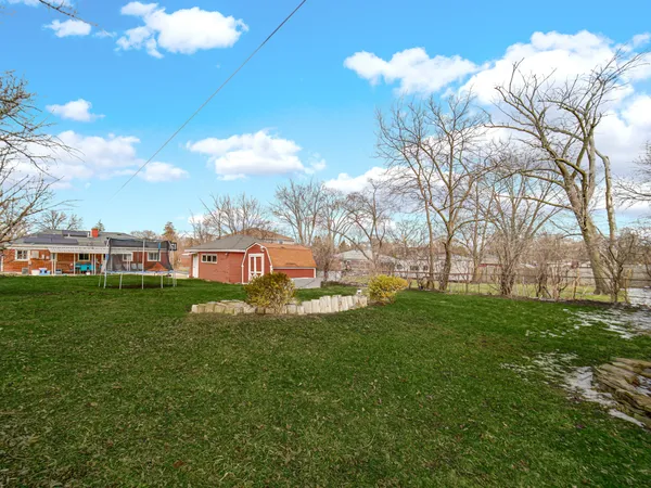$329,900 | 31 East 14th Place, Lombard, IL 60148