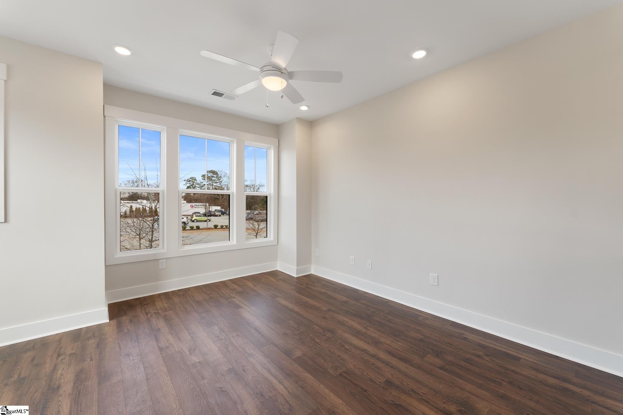 18 Renaissance Row Drive Greenville, SC 29607 - Photo 11 of 23