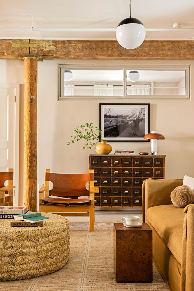 39 Pearl Street, Unit 4R Brooklyn, NY 11201 - Photo 9 of 23 a living room with furniture and a fireplace