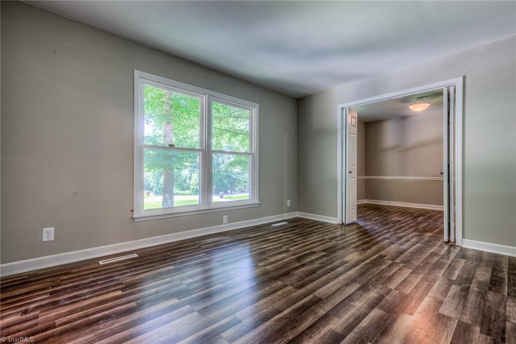 2845 Farmbrook Road Winston-Salem, NC 27103 - Photo 3 of 30 Gallery Image 3