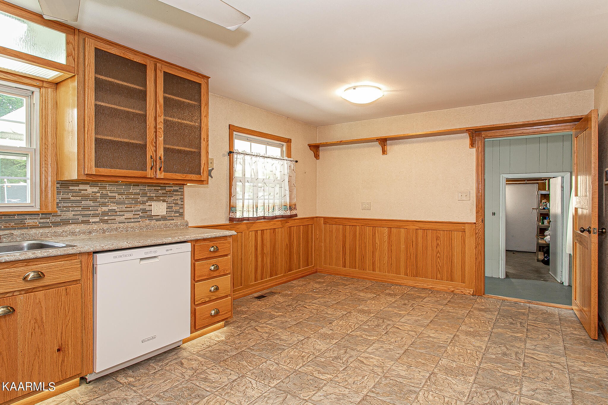 4100 Crestfield Road Knoxville, TN 37921 - Photo 16 of 42 Gallery Image 16
