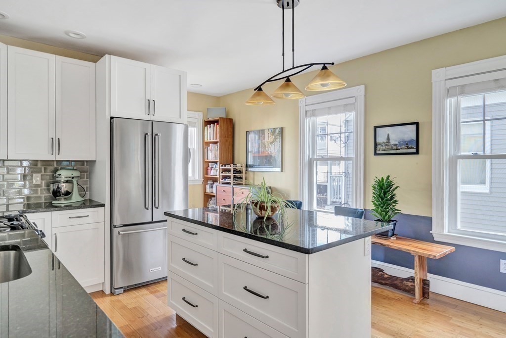 47 Teele Avenue, Unit 2 Somerville, MA 02144 - Photo 8 of 24
