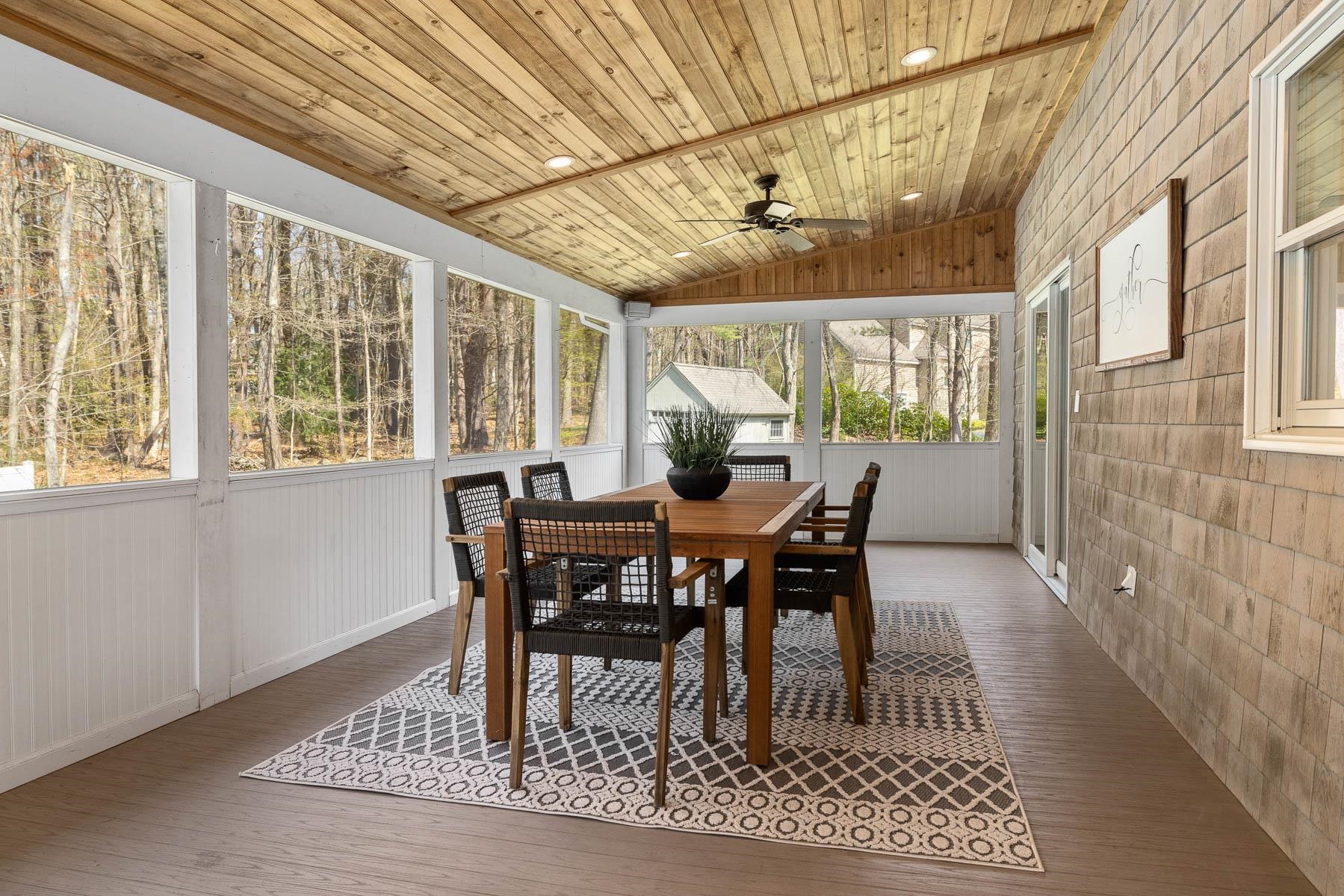 57 Dumbarton Oaks Road Stratham, NH 03885 - Photo 33 of 40