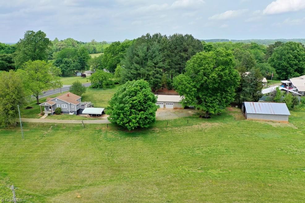 1083 Early James Road Lexington, NC 27295 - Photo 3 of 17 Gallery Image 3