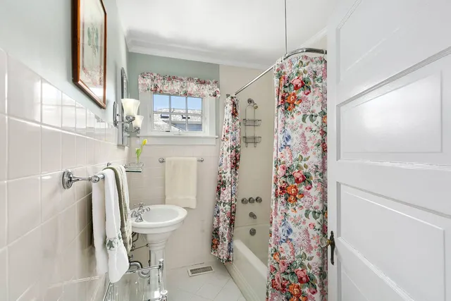 $65,000 | 19 Davids Lane, East Hampton, NY 11937