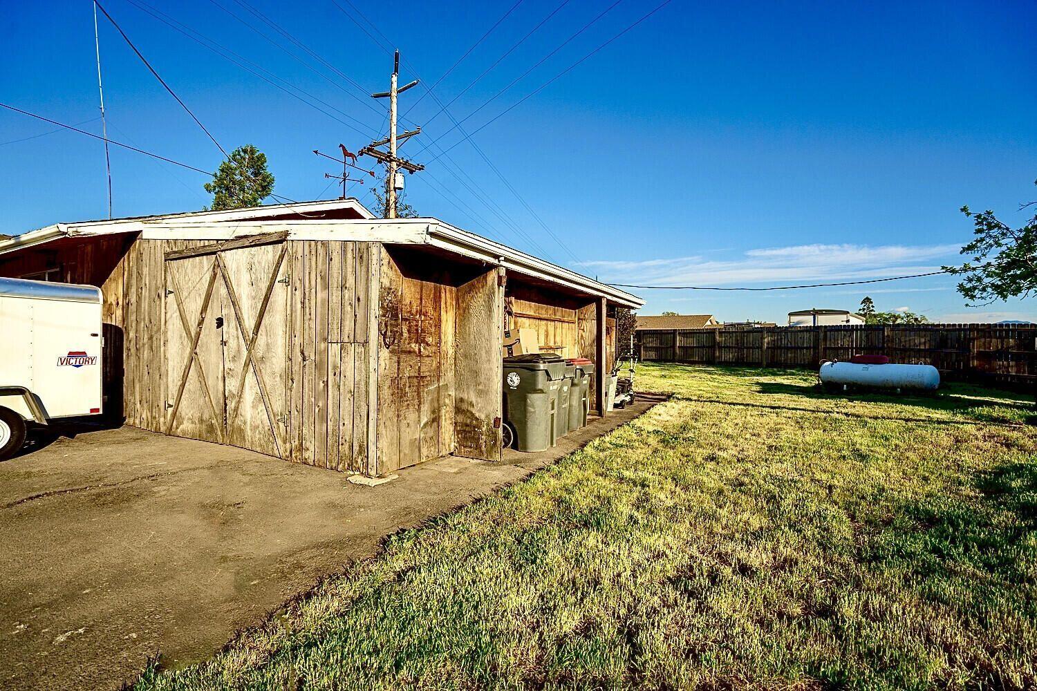 7215 Blackwell Road Central Point, OR 97502 - Photo 5 of 25 20210915042249598687000000-o