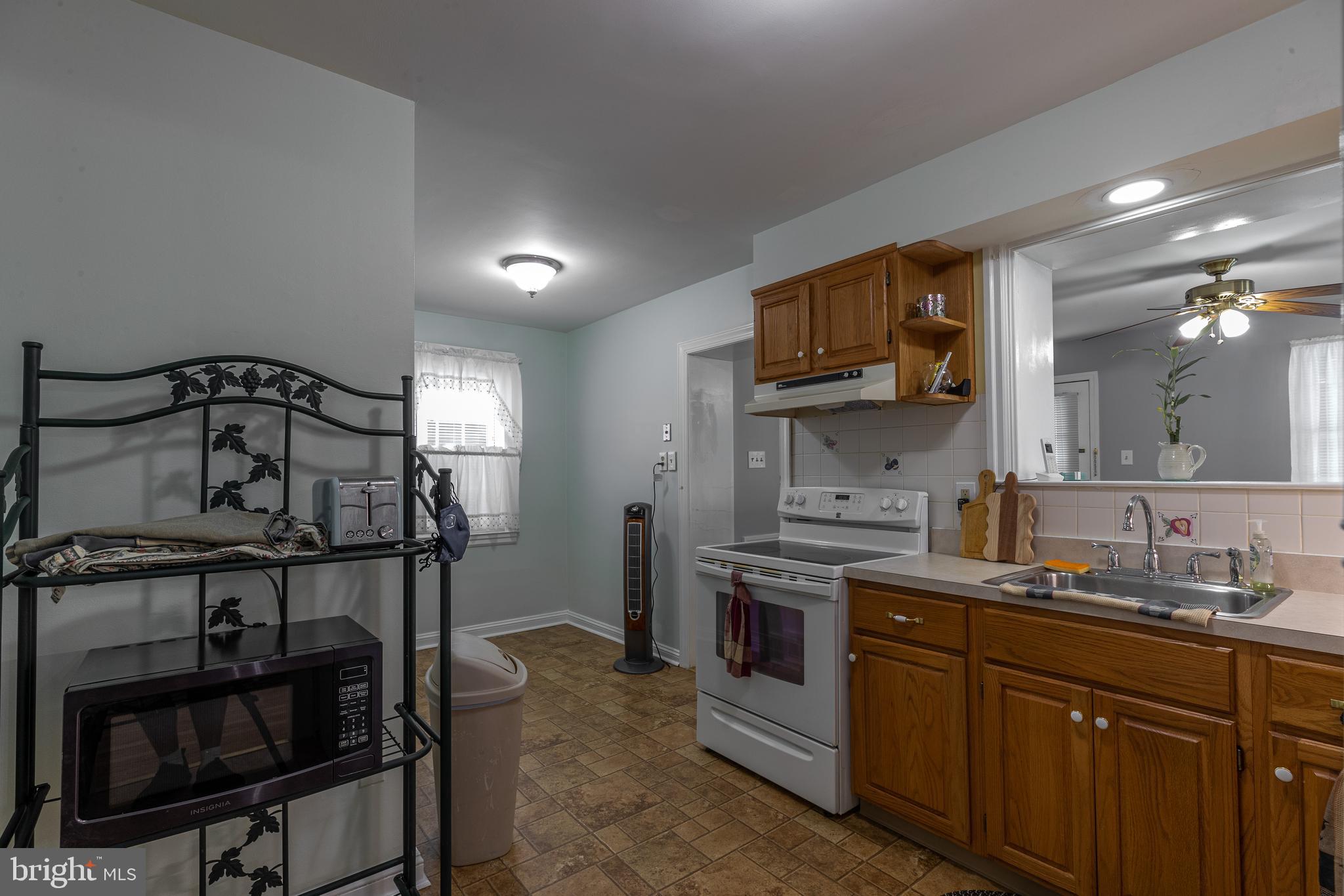 416 East Springfield Road Springfield, PA 19064 - Photo 6 of 17