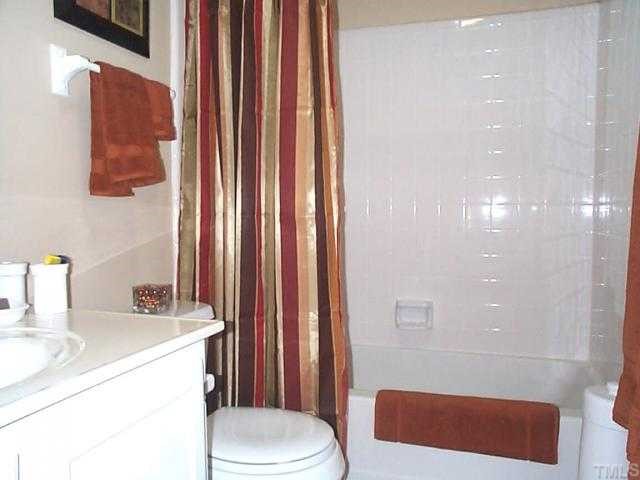 4500 Brost Court Raleigh, NC 27616 - Photo 10 of 10 Full Bath