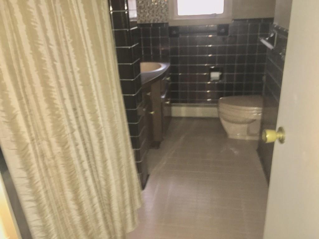 376 Dudley Road Newton, MA 02459 - Photo 27 of 35
