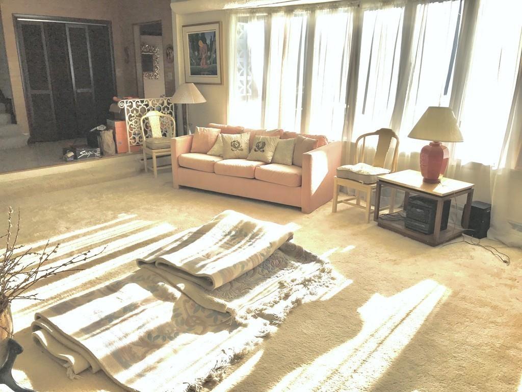 376 Dudley Road Newton, MA 02459 - Photo 8 of 35