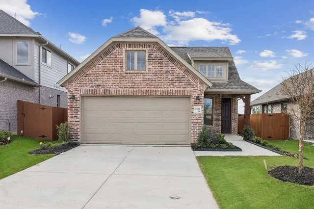 $319,765 | 3925 Allred Drive, Crandall, TX 75114