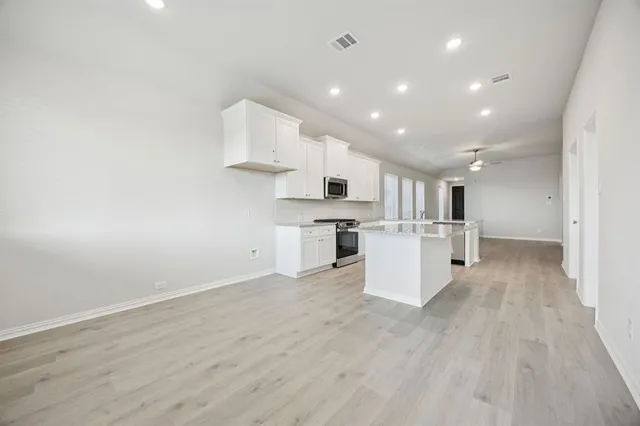 $299,765 | 3925 Allred Drive, Crandall, TX 75114