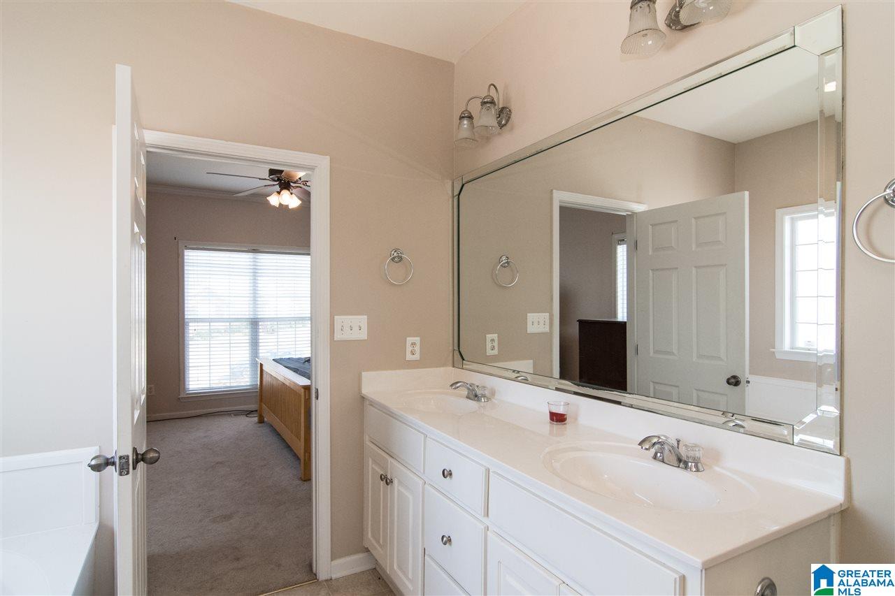 2012 Jarred Circle Leeds, AL 35094 - Photo 21 of 38
