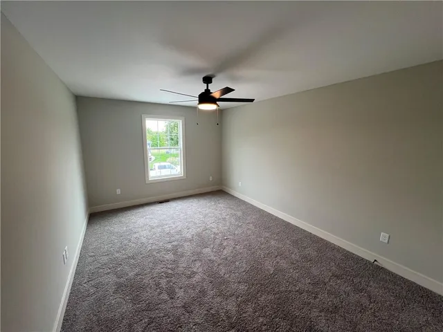 $429,900 | 989 Sicklebar Drive, Peculiar, MO 64078