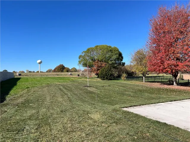 $429,900 | 989 Sicklebar Drive, Peculiar, MO 64078