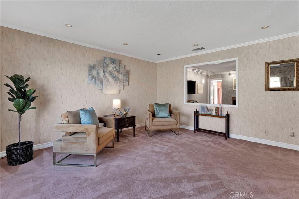 15033 Riverside Way Apple Valley, CA 92307 - Photo 10 of 55 Gallery Image 10