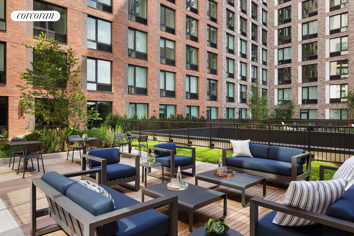 405 West 206th Street, Unit 710S Manhattan, NY 10034 - Photo 17 of 44